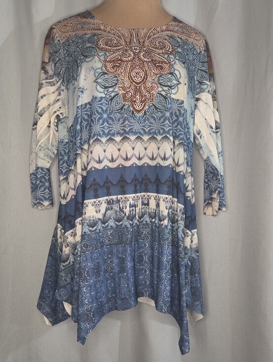 ONE WORLD Tops - One World XL Blue Patterned Paisley Tunic Top